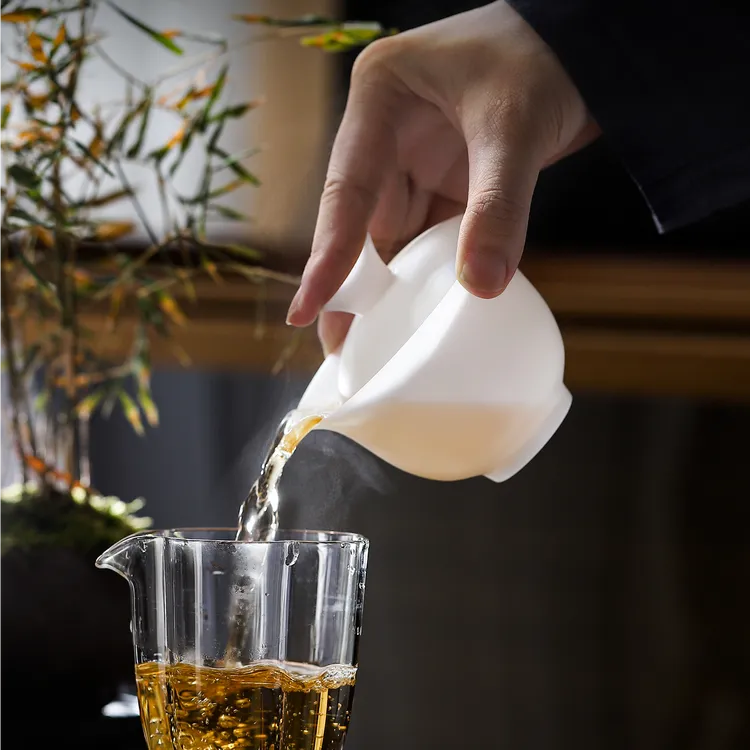 白瓷冰种素烧家用陶瓷单个茶碗薄胎高档不烫手三才白瓷盖碗茶具