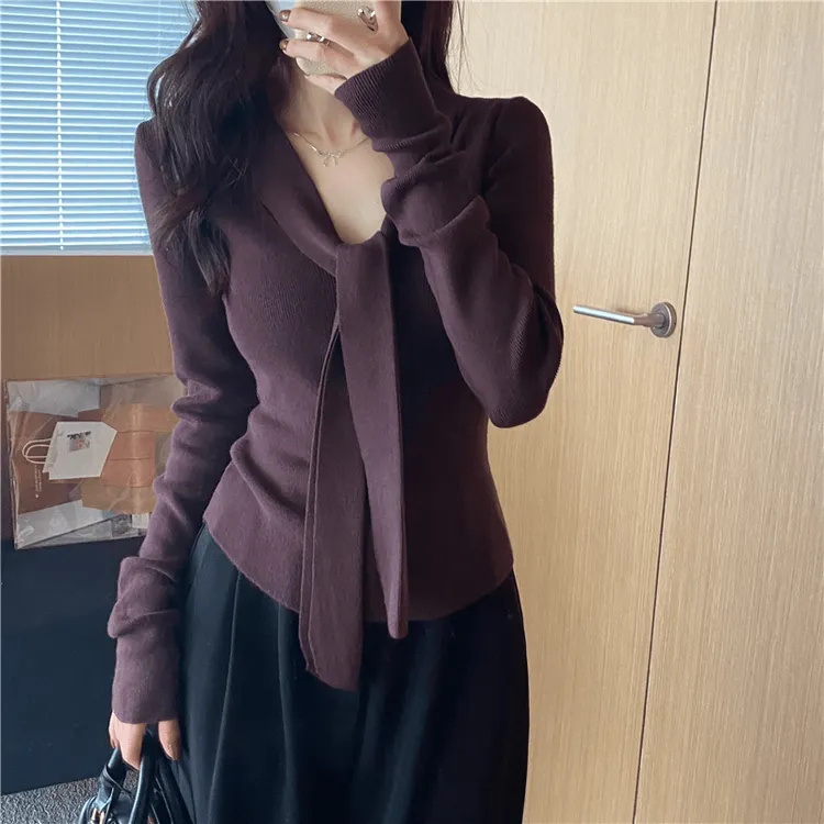 大码设计感小众打底衫女秋冬胖mm200斤修身显瘦百搭长袖别致上衣