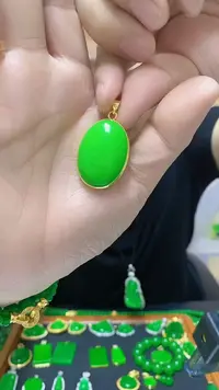 翡翠14K金镶嵌吊坠(赠链)翡翠吊坠