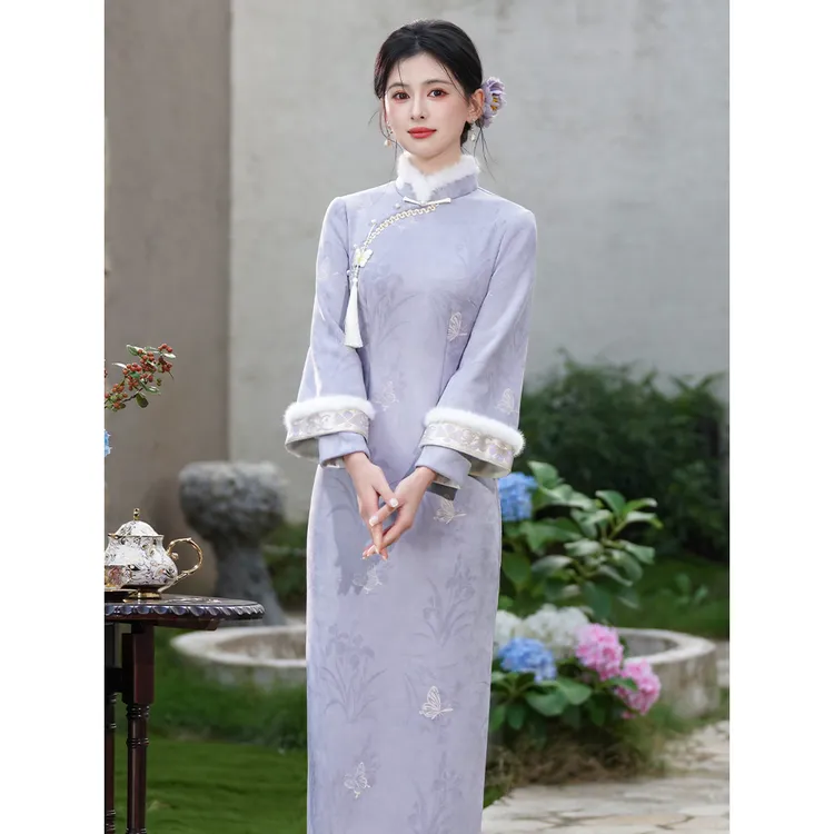 紫色优雅新中式加绒毛绒领旗袍女2025冬季新款日常可穿改良年轻款