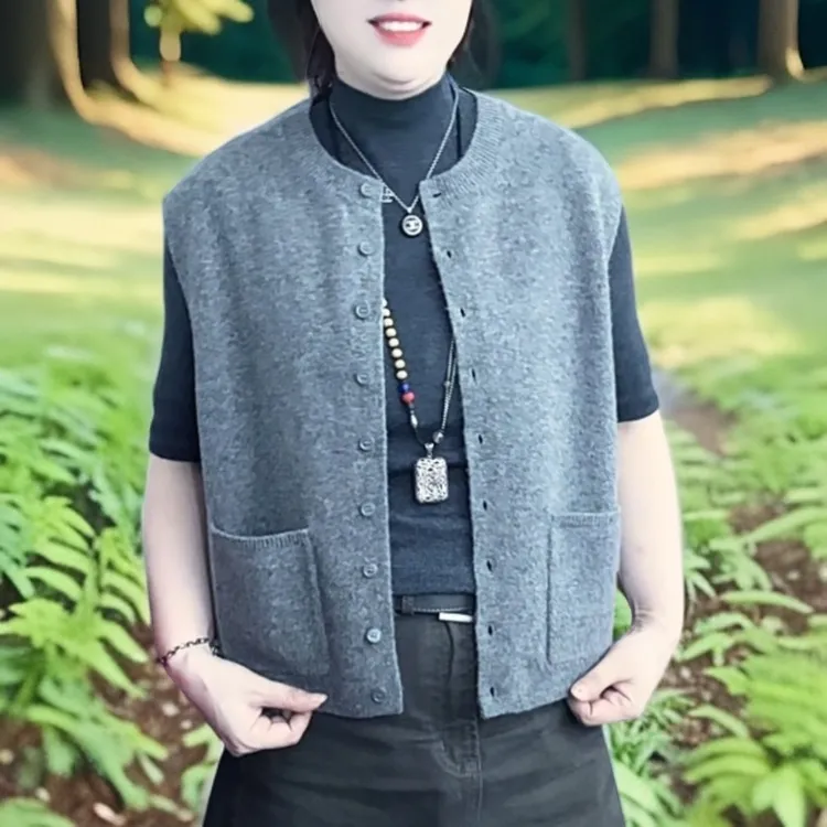 顾姐推荐：春秋季马夹开衫圆领纯色极简风潮流宽松显瘦马甲韩版ins