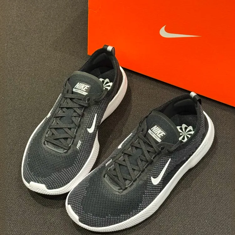 【滔搏爆款】耐克nike男鞋Free户外运动透气减震跑步鞋黑HF1078-002