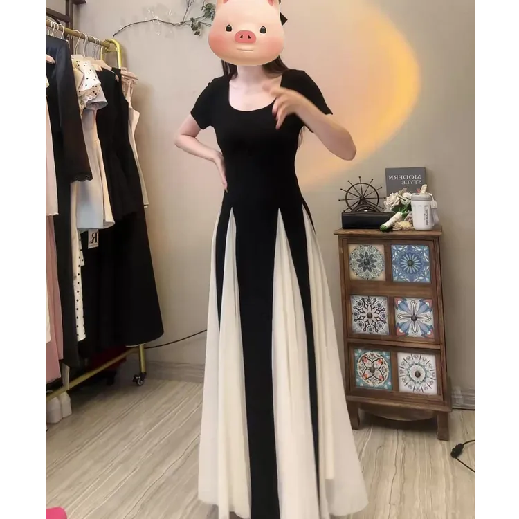 【浪漫魔法家】时尚风方领网纱拼接设计感收腰显瘦短袖连衣裙