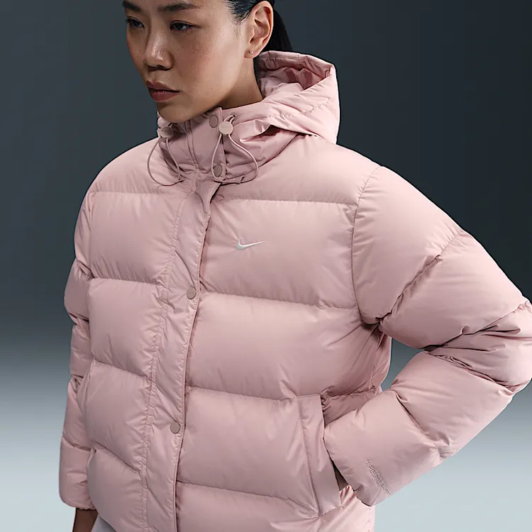 NIKE/耐克女子粉色宽松拒水羽绒服连帽夹克IH0728-667