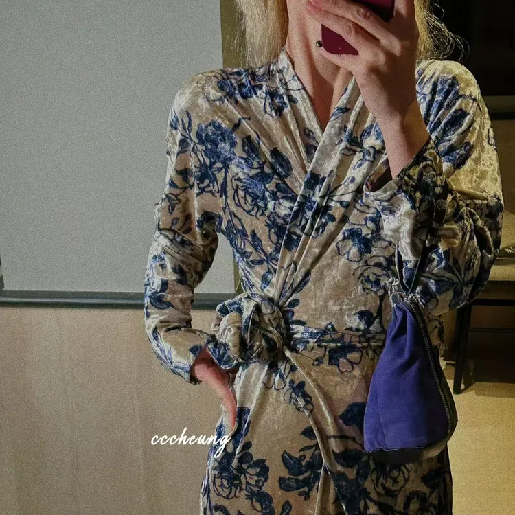 【喜一兮】鹧鸪III 秋冬丝绒连衣裙长袖印花长款设计师5DD-S8252