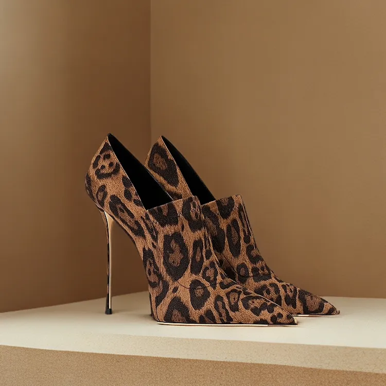 气质洋气豹纹高跟鞋2025秋冬新款棕色高端细跟尖头百搭绒面深口鞋