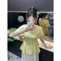 韩系纯欲风荷叶边下摆收腰设计感通勤百搭方领短袖上衣7857#0.1