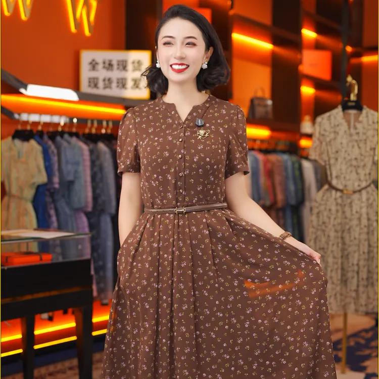 【乐乐】赫尔温设计师款美拉德咖色时尚收腰显瘦连衣裙DHZZR51145