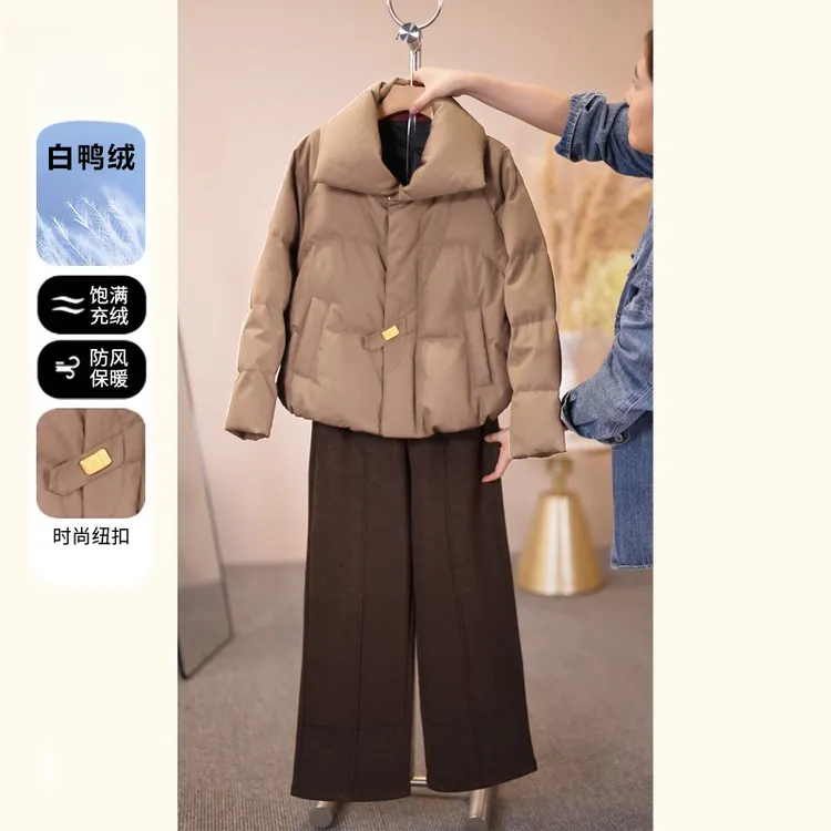 中年妈妈冬装羽绒服2025新款洋气中老年女装冬季时尚保暖立领外套