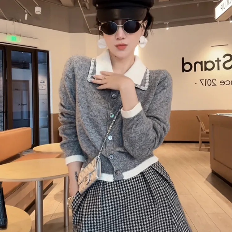 XIAOBAI秋冬百搭时尚慵懒风拼接针织衫