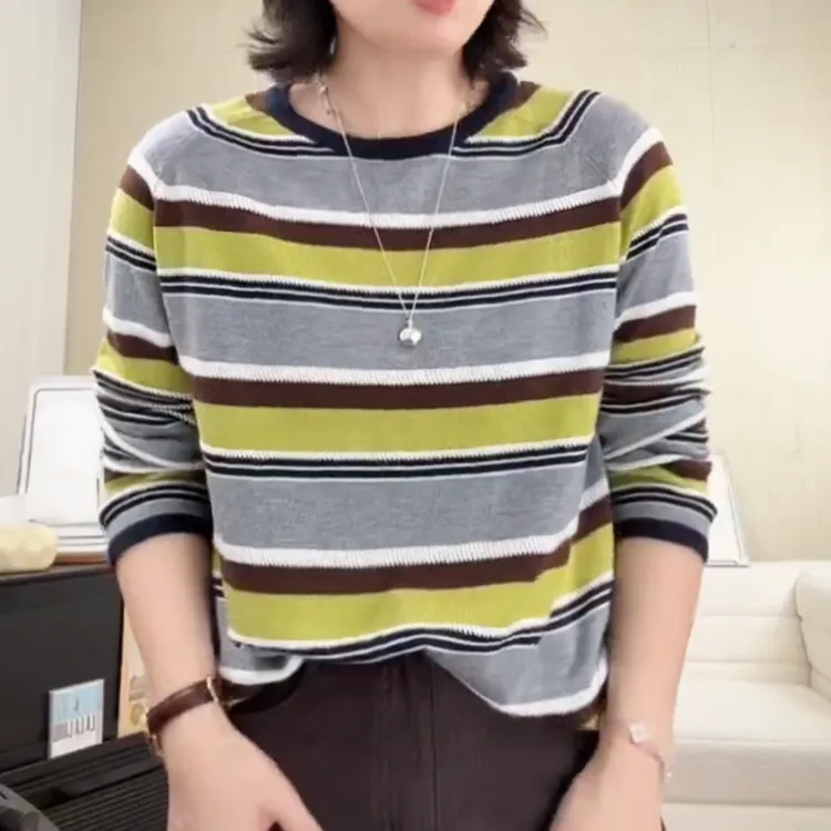 “青提生巧”高级感秋季显瘦透气纸片人条纹长袖针织衫女LK2506411