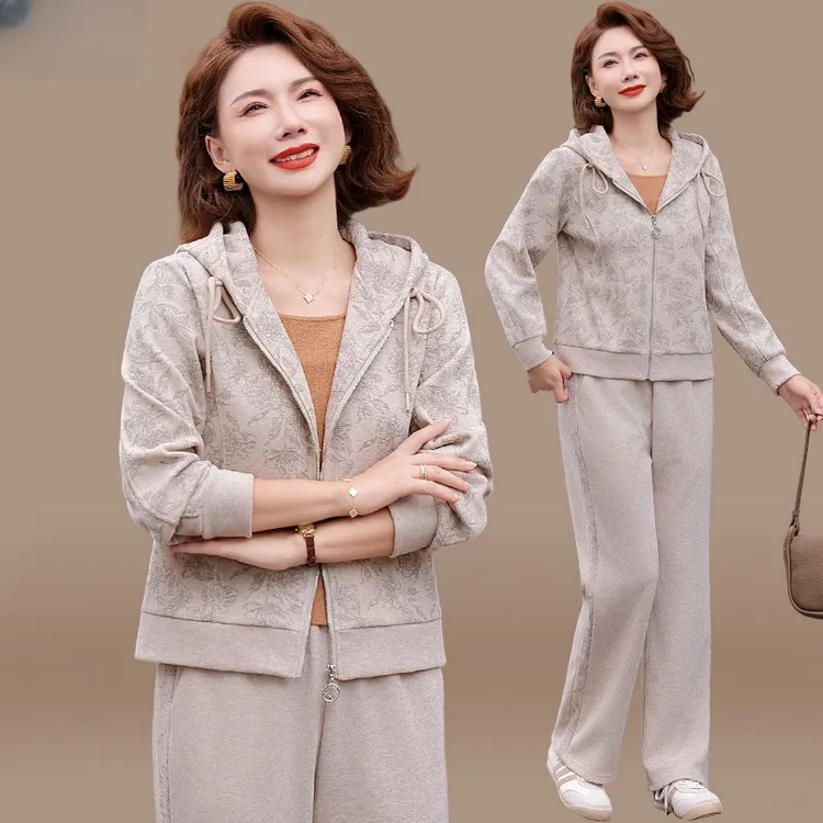 小个子妈妈运动服套装春秋季高贵中老年女装秋装外套品牌2025新款