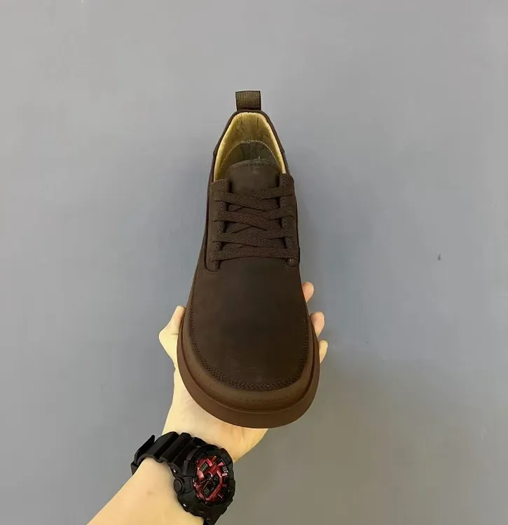 新款高品质全皮面休闲百搭男鞋