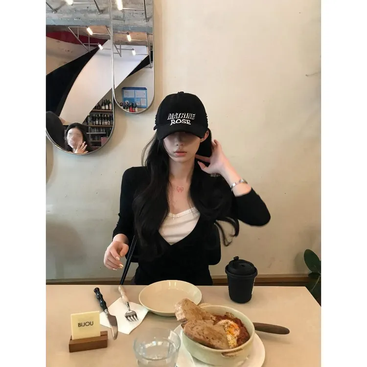秋季新款假两件v领长袖t恤女美式辣妹修身显瘦内搭打底上衣 