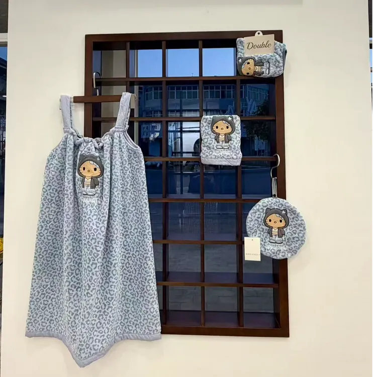 居家日用浴裙女kt猫新款吸水浴巾擦手巾女士甜美生日礼物洗浴套组