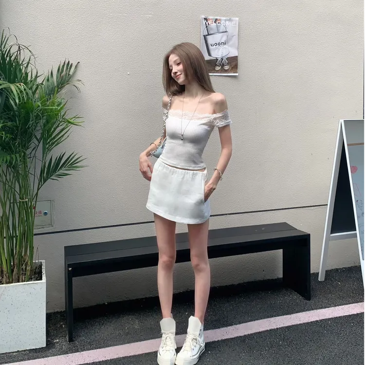 2025夏季新款时尚套装气质显显瘦洋气休闲百搭性感辣妹露肩设计女