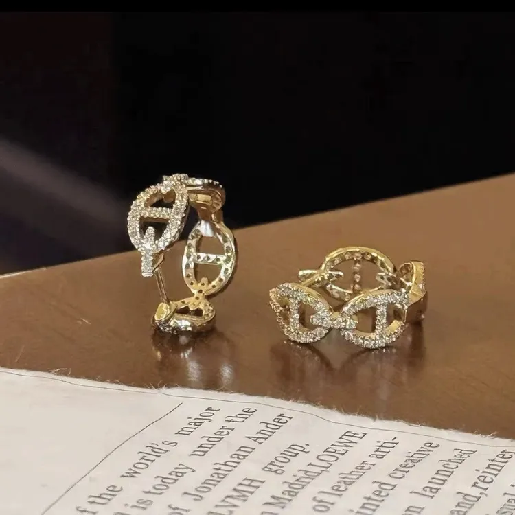 铜合金合成锆石耳饰 法式猪鼻扣耳环精致满锆耳钉秋冬高级感耳饰