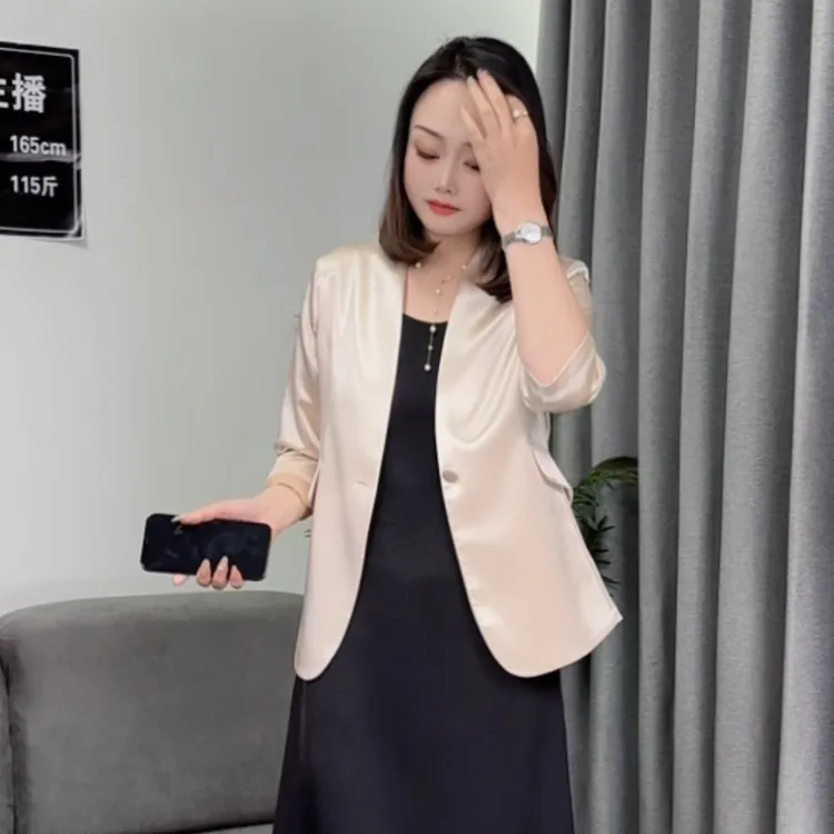 轻奢时尚高级感2025春款鎏光缎面一粒扣西装薄外套气质通勤上衣