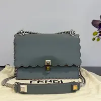 99新 FENDI/芬迪 /夏vv1201/单肩包/18302406