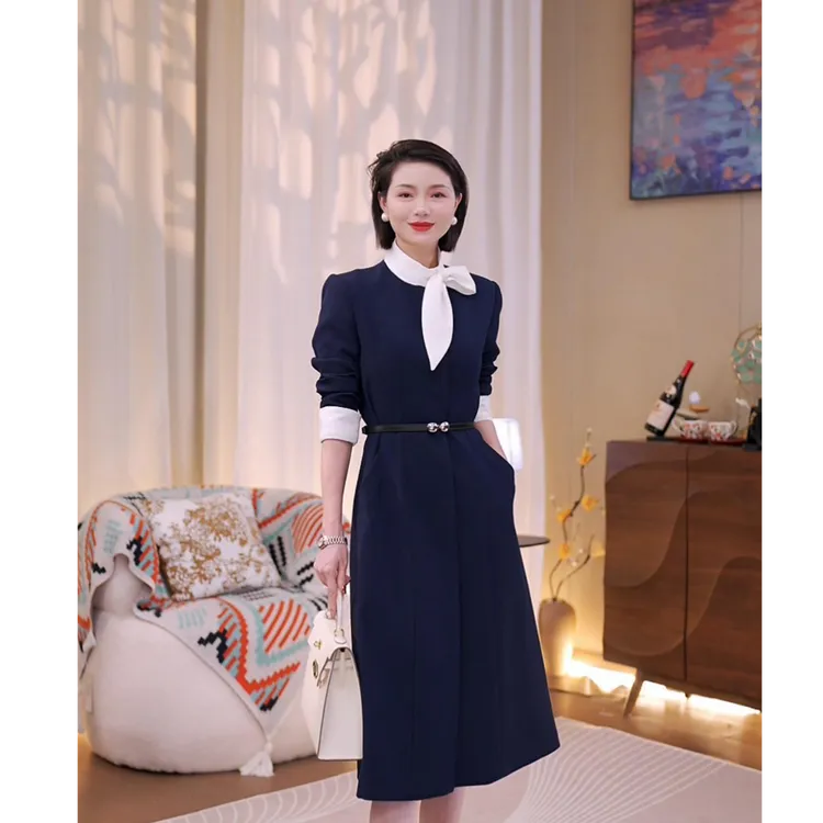 MEXCOCO/兰瑟儿秋季新款气质高级感通勤飘带收腰连衣裙105CL9319