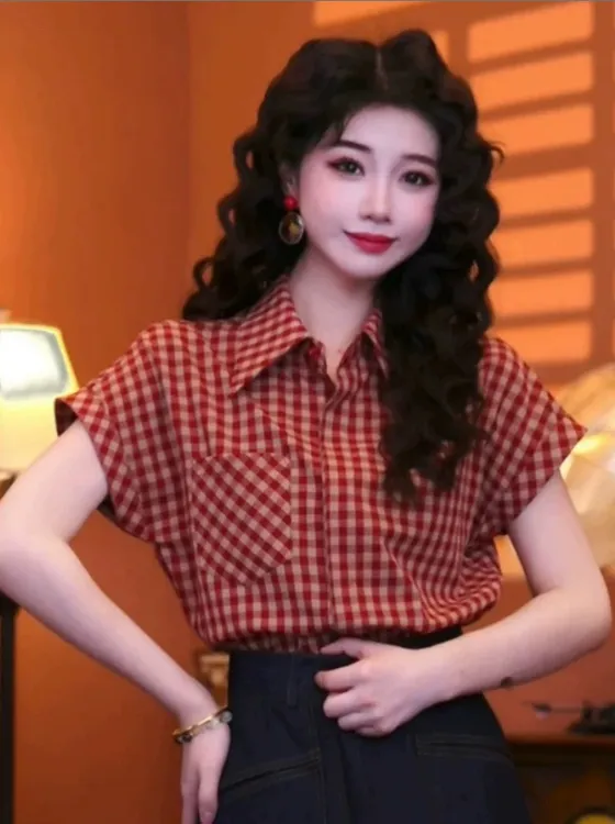 【632】红色短袖格子衬衫女夏季新款洋气港风复古设计感休闲上衣