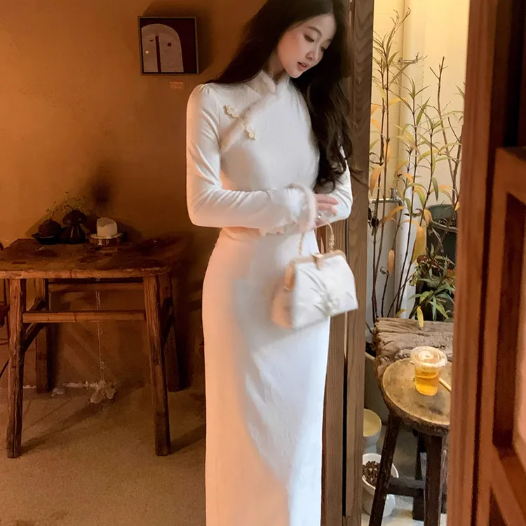 Huangzuozuo佐佐家小个子新中式毛绒旗袍连衣裙冬季女提花长裙子