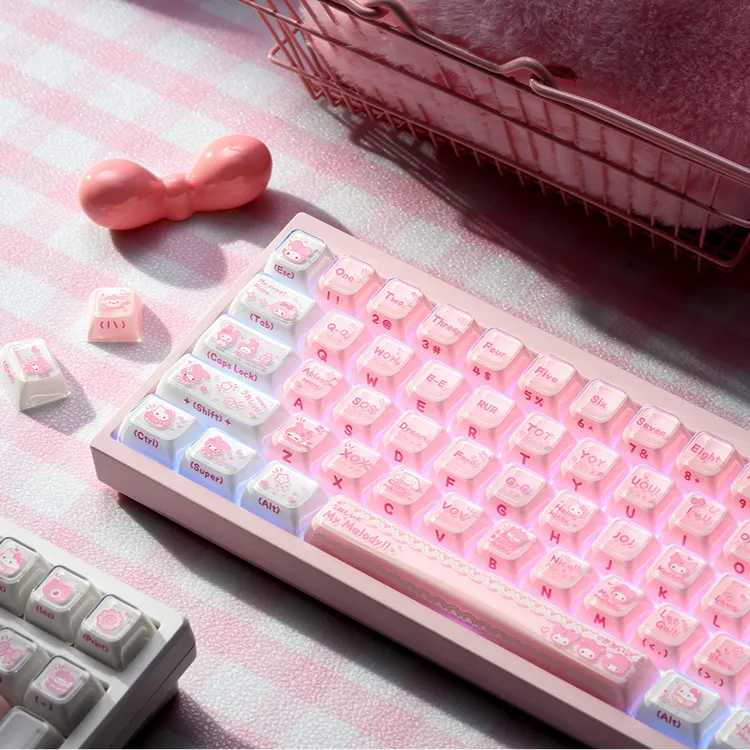 美乐蒂玉桂狗键帽果冻侧刻OEM粉白可爱女生磁轴机械键盘帽通用