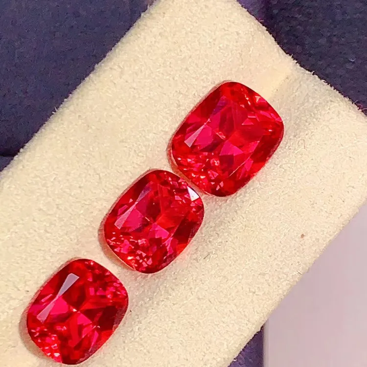 培育帕帕拉恰蓝宝石裸石