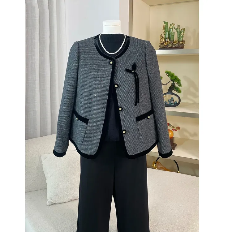 妈妈装2025秋装新款小香风外套套装中年女装春秋时尚上衣两件套