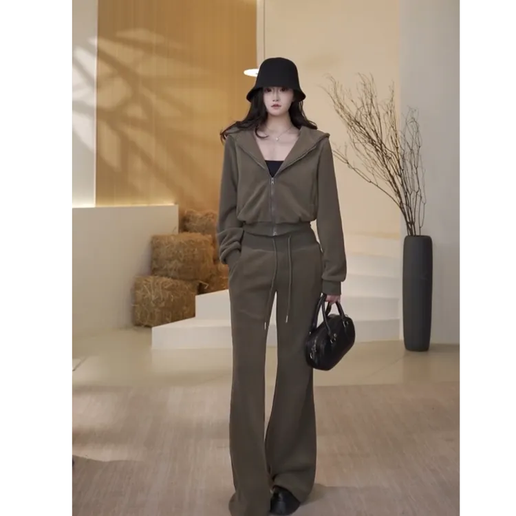  L.L私服【拾年】INS风时尚休闲风气质显瘦套装