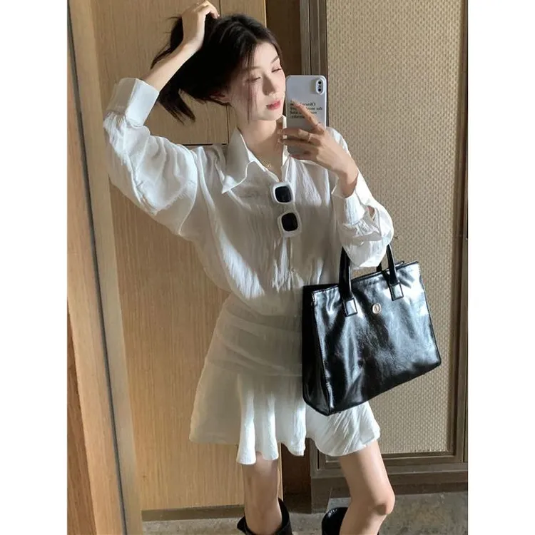 白色长袖衬衫连衣裙女假两件御姐裙子法式收腰荷叶边a字短裙森系