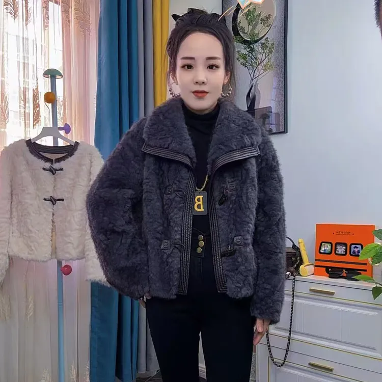 2025新款网红冬季时尚休闲百搭气质翻领短款设计师澳皮毛女士外套