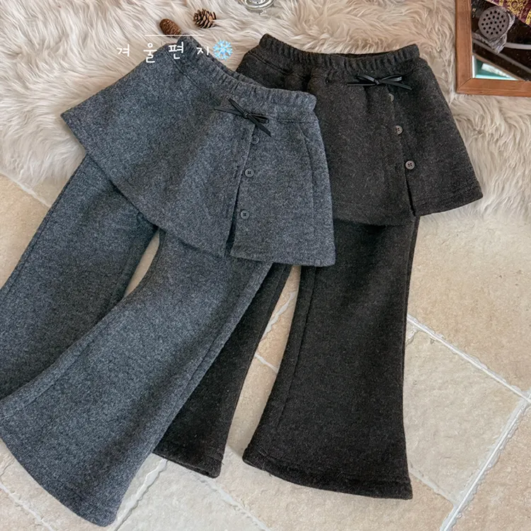 女童加绒裤子2025冬季新款女孩一体绒屁帘喇叭裤女宝宝休闲裙裤潮