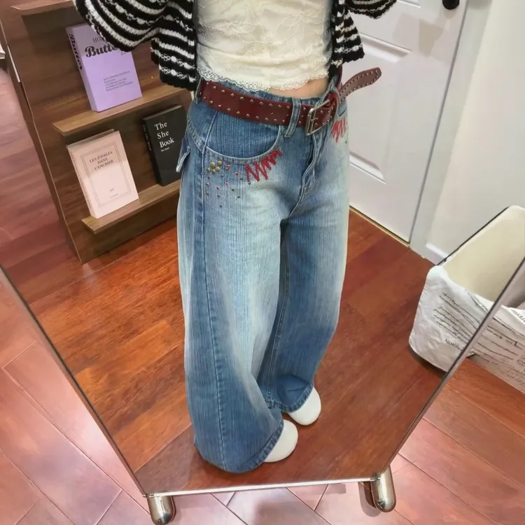 美式高街水洗刺绣直筒牛仔裤女秋冬小众牛仔裤女款爆款2025新款
