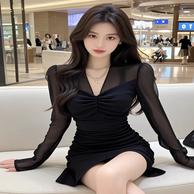 法式纯欲网纱拼接设计黑色内搭连衣裙女秋季新款甜辣风修身短裙