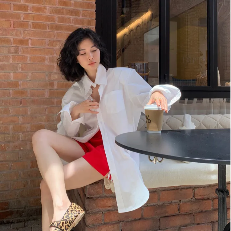 可拆卸领子设计款宽松慵懒风白色衬衫女夏季时尚休闲小众长袖衬衣