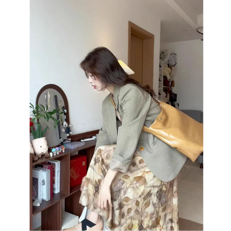 大码西装外套装女春秋高级感廓形气质复古宽松胖mm休闲西服两件套
