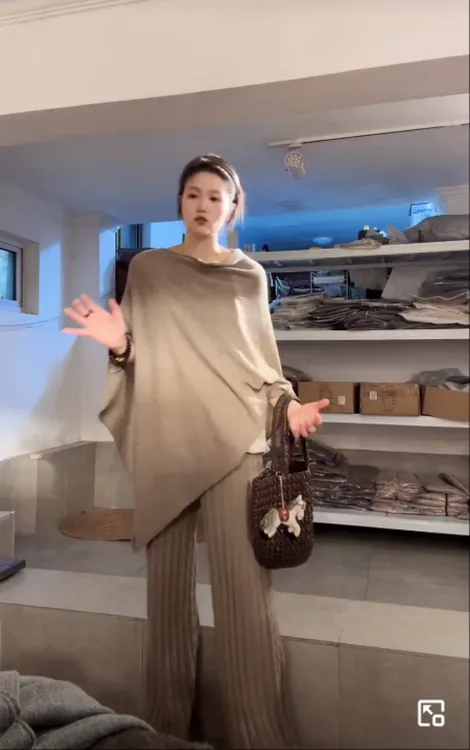 羚羊绒披肩超柔慵懒针织衫中长款宽松舒适女