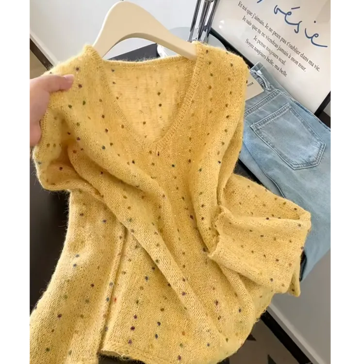 大码女装多巴胺彩色波点亮丝针织衫女秋季新款慵懒风显瘦套头毛衣