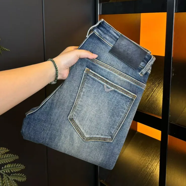 秋冬高端复古水洗蓝色牛仔裤男简约百搭弹力修身美式休闲长裤