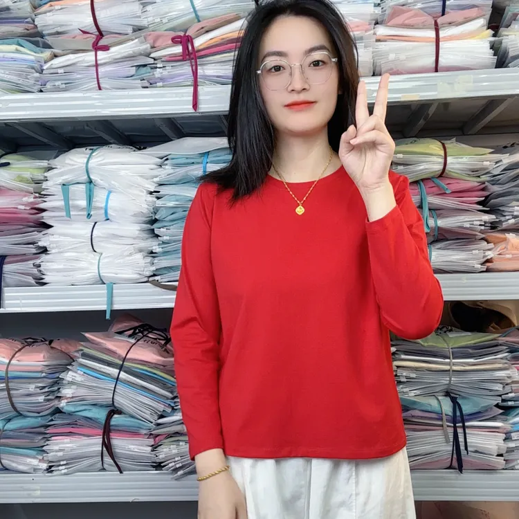 大红色长袖2025新款秋冬打底衫内搭外穿宽松舒适中式极简纯色女款