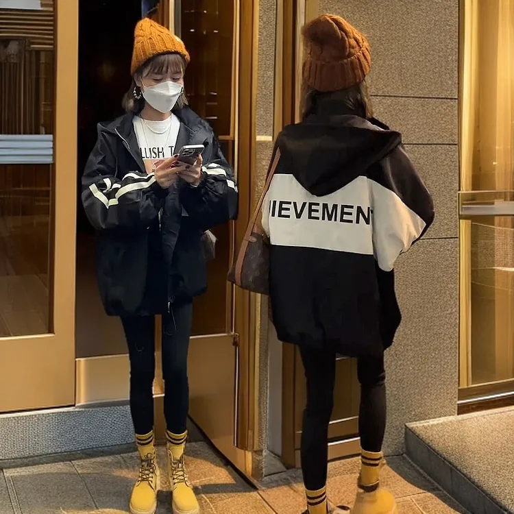 连帽撞色冲锋衣外套女新春秋冬季新款加厚休闲工装夹克棒球服上衣