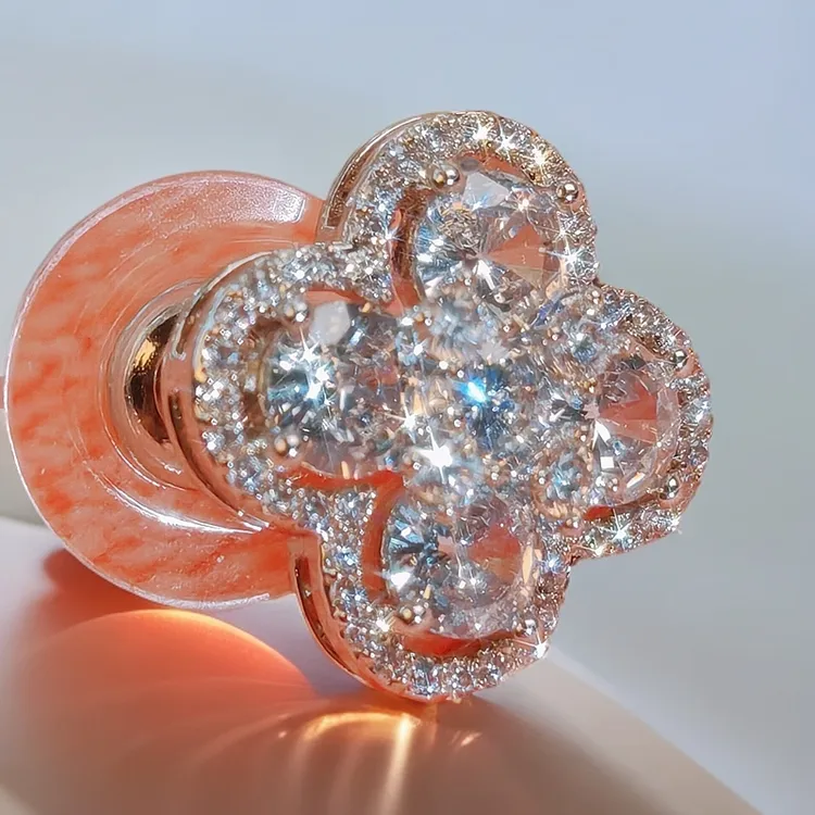 铜合金锆石耳饰 四叶草耳环耳饰高级感海边今年最火结婚正品睡觉