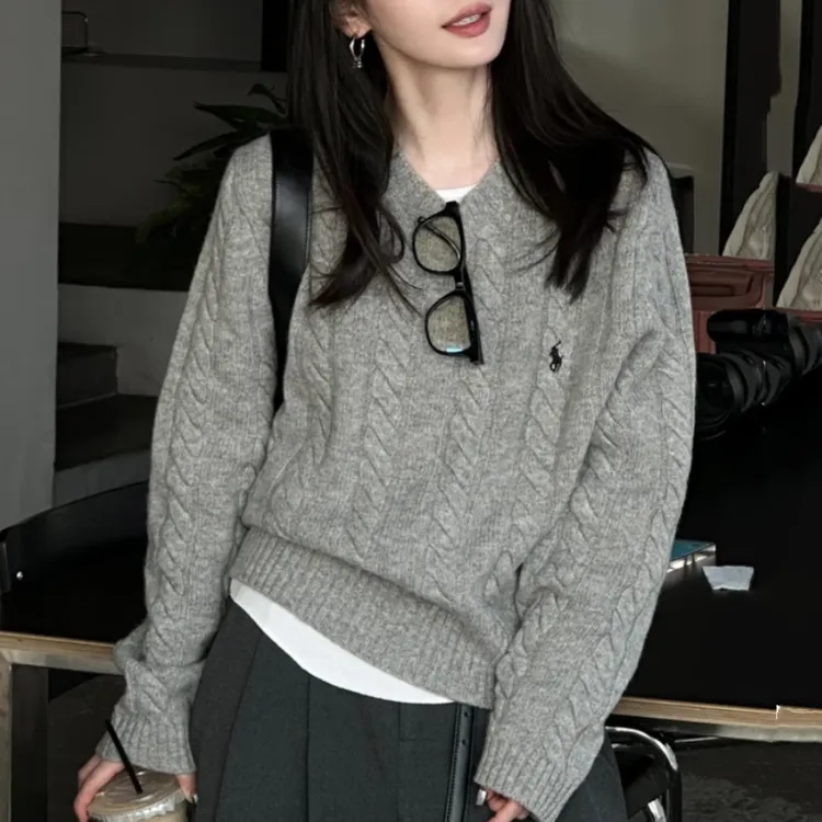刺绣小马气质毛衣女2025春秋新款宽松长袖针织衫秋冬内搭打底上衣