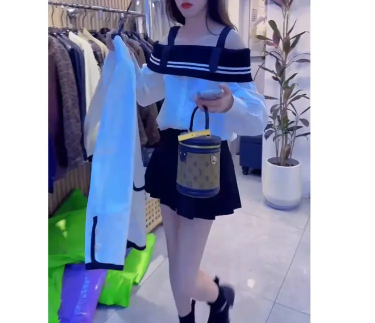 2025春季新款时尚女装网红气质爆款百搭洋气上衣裙子女珍惜3