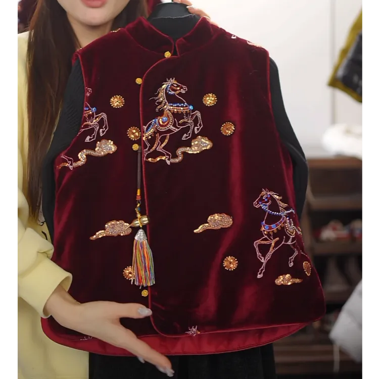 拜年服2026马年冬儿童新中式刺绣夹棉外套女童中国风喜庆过年汉服