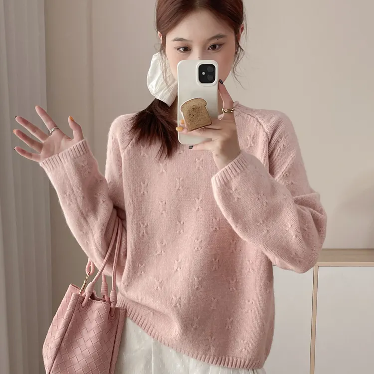 糖果色复古钩花毛衣女秋冬新款宽松慵懒风插肩袖温柔圆领套头针织