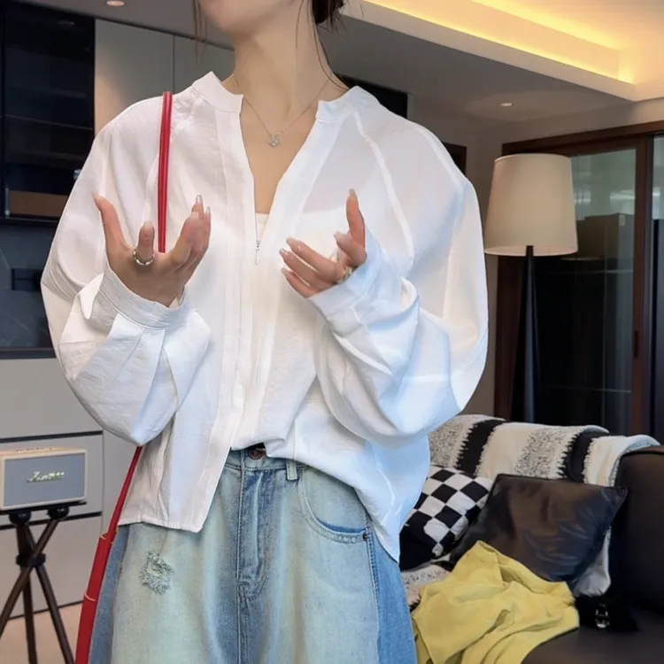 长袖衬衫女2025春夏季新款设计感小众插肩袖宽松显瘦v领气质上衣