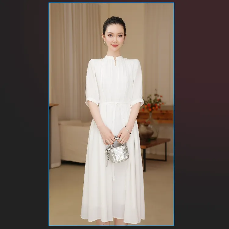 冰壶秋月 新款气质连衣裙LN-02-005
