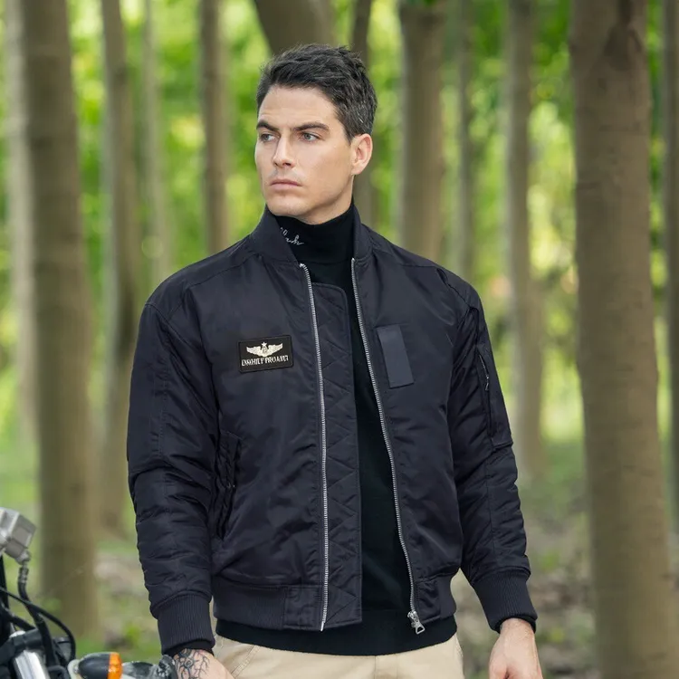 akclub秋冬男士户外休闲轻复古MA-1飞行夹克短板棉服男士 2510070